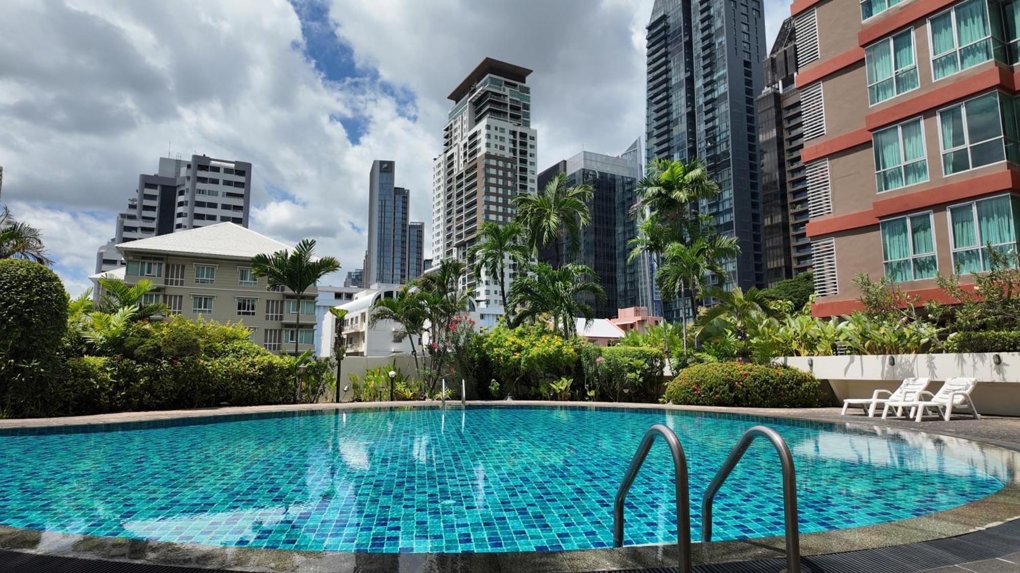 Charan Tower Residences By Aspira Bangkok Eksteriør bilde